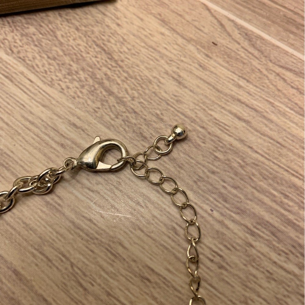 Necklace with Yellow Stones - Picture 7 of 9